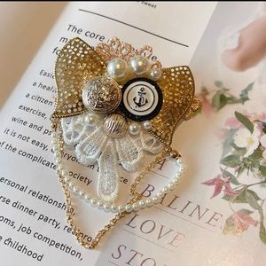 Pearl Hair Clip/ Brooch